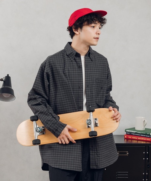 MUHET（ミュエータ）の「アソートレギュラーカラーシャツ（シャツ/ブラウス・レディース・ホワイト系その他/オフホワイト/チャコールグレー/ネイビー/ピンク系その他・MEDIUM/LARGE/SMALL）」の4枚目の写真