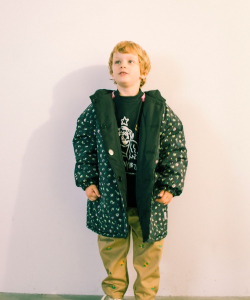 LOWRYS FARM(ローリーズファーム)の「LSBリバーシブルコート 975086(ダウンジャケット/コート・キッズ・ブルー/ブラック/グリーン・130cm/150cm/110cm)」の5枚目の写真