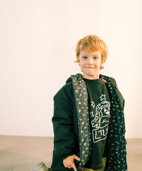 LOWRYS FARM(ローリーズファーム)の「LSBリバーシブルコート 975086(ダウンジャケット/コート・キッズ・ブルー/ブラック/グリーン・130cm/150cm/110cm)」の7枚目の写真