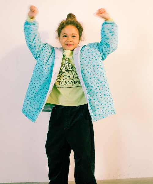 LOWRYS FARM(ローリーズファーム)の「LSBリバーシブルコート 975086(ダウンジャケット/コート・キッズ・ブルー/ブラック/グリーン・130cm/150cm/110cm)」の16枚目の写真