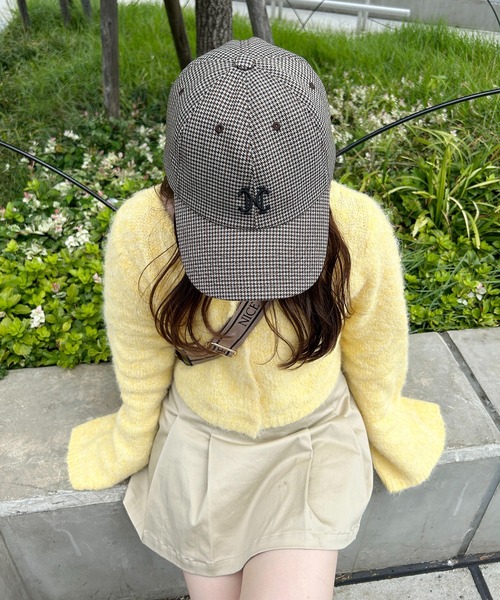 one after another NICE CLAUP（ワンアフターアナザーナイスクラップ）の「NC刺繍ワンポイントキャップ（キャップ・レディース・ブラウン系その他/ピンク/アイボリー・FREE）」の6枚目の写真