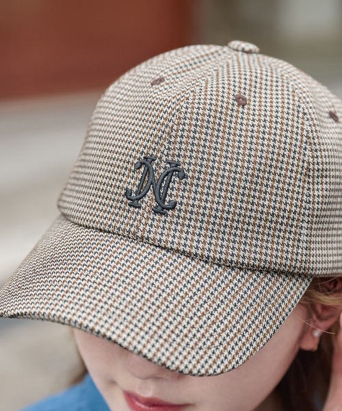one after another NICE CLAUP（ワンアフターアナザーナイスクラップ）の「NC刺繍ワンポイントキャップ（キャップ・レディース・ブラウン系その他/ピンク/アイボリー・FREE）」の5枚目の写真