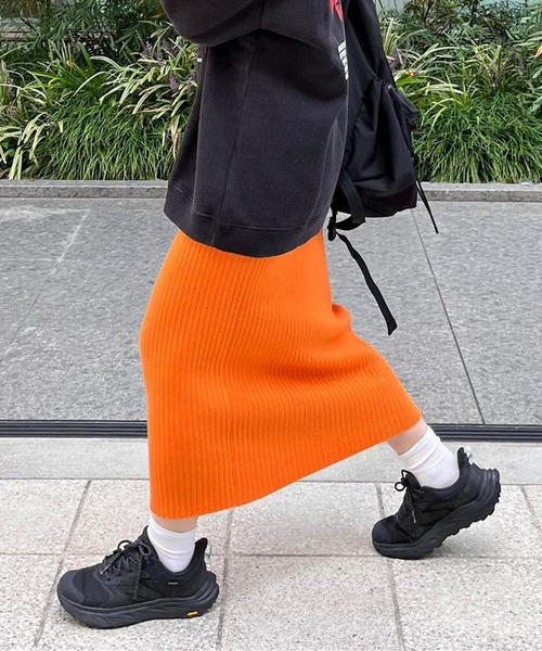 CPCM（シーピーシーエム）の「リブナロースカート（スカート・レディース・ブラック/アイボリー/チャコールグレー/オレンジ/レッド/ネイビー・FREE/MT）」の6枚目の写真