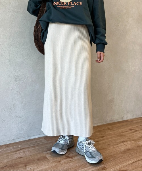 CPCM（シーピーシーエム）の「リブナロースカート（スカート・レディース・ブラック/アイボリー/チャコールグレー/オレンジ/レッド/ネイビー・FREE/MT）」の2枚目の写真