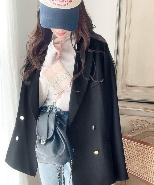 classicalelf（クラシカルエルフ）の「これ一着で好印象。 サイド スリット オーバーサイズ ダブルジャケット（ユニセックス）（テーラードジャケット・レディース・ブラック/グレイッシュベージュ/ネイビー/チャコールグレー/ライトグレー/グレー系その他・LARGE/SMALL/MEDIUM/X-LARGE）」の9枚目の写真