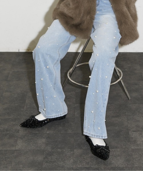 THE YOn（ザヨン）の「スパンコールフラットパンプス（パンプス・レディース・ブラック/シルバー・37/38/39）」の10枚目の写真