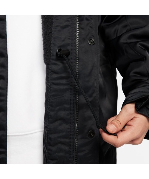 NIKE(ナイキ)の「《NIKEアパレル》クラブ スタジアム パーカ(ダウンジャケット/コート・メンズ・ブラック・L/M)」の11枚目の写真