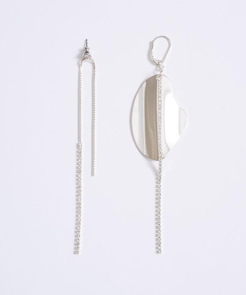 loni(ロニ)の「【金属アレルギー対応】Leaf Bijou Asymmetry Pierce/リーフビジューアシンメトリーピアス(ピアス(両耳用)・レディース・ゴールド/シルバー・FREE)」の18枚目の写真