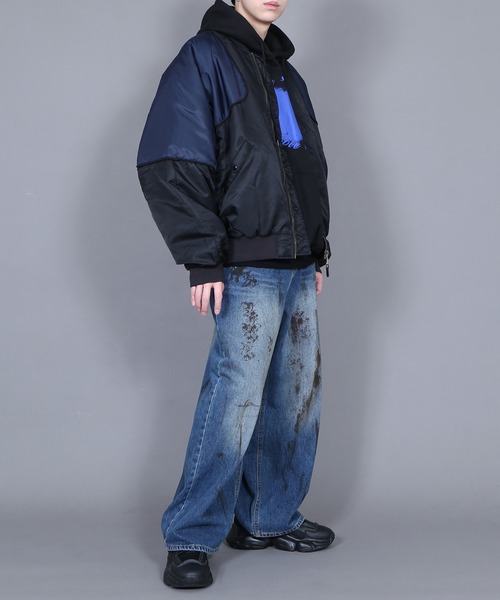 Figments（フィグメンツ）の「ビッグバイカラーボンバージャケット（MA-1・レディース・ブラック/カーキ・FREE）」の3枚目の写真