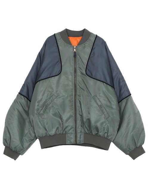 Figments（フィグメンツ）の「ビッグバイカラーボンバージャケット（MA-1・レディース・ブラック/カーキ・FREE）」の14枚目の写真