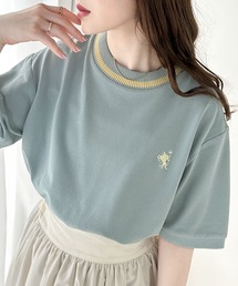 レトロ配色が可愛い。綿100%、編立リブワンポイント刺繍鹿の子Tシャツ