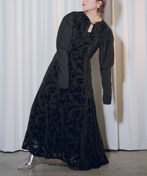 Ezick（エジック）の「Blooming opal レイヤードフレアドレス（ドレス