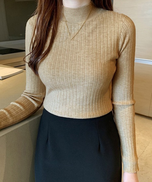 Miniministore(ミニミニストア)の「韓国リブニットトップス ハイネック 長袖(ニット/セーター・レディース・ブラック/アイボリー/ブルー/グリーン/ブラウン/グレー/チェリーピンク/ベージュ/ホワイト・フリー)」の10枚目の写真