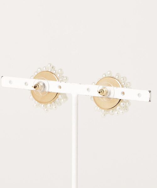leune(ルネ)の「ヴィンテージパールピアス(ピアス(両耳用)・レディース・ホワイト・FREE)」の6枚目の写真