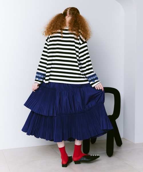 manana suerte(マニャーナスエルテ)の「レースプリントボーダーロングスリーブTシャツ(Tシャツ/カットソー・レディース・ブラック/レッド・FREE)」の6枚目の写真