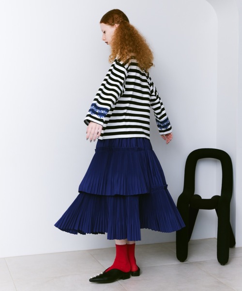 manana suerte(マニャーナスエルテ)の「レースプリントボーダーロングスリーブTシャツ(Tシャツ/カットソー・レディース・ブラック/レッド・FREE)」の5枚目の写真