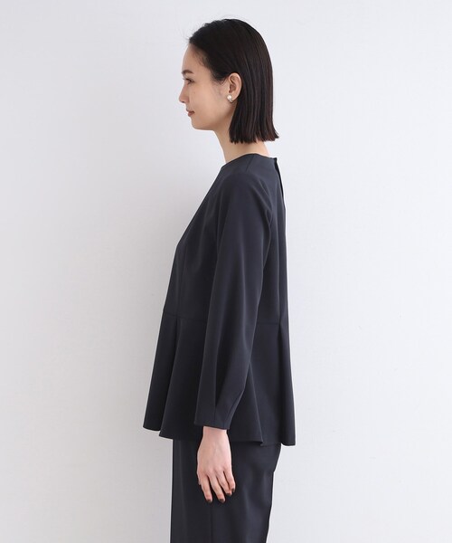 INDIVI(インディヴィ)の「【洗える/SETUP可能/セレモニー】ペプラムブラウス(シャツ/ブラウス・レディース・ブラック/ブルー系その他7/ナチュラル・03/13/05/15 /19/38)」の18枚目の写真