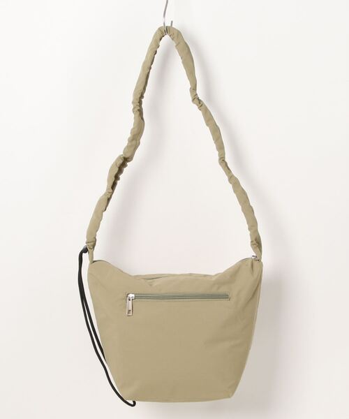petit main（プティマイン）の「【WEB限定】ママパパドロストミニショルダーバッグ【ウスカーキ】（ショルダーバッグ・レディース・ライトカーキ・フリー）」の11枚目の写真