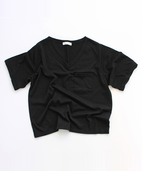 Chico(チコ)の「VネックポケットT(Tシャツ/カットソー・レディース・ホワイト/モスグリーン/ブラック・FREE)」の2枚目の写真