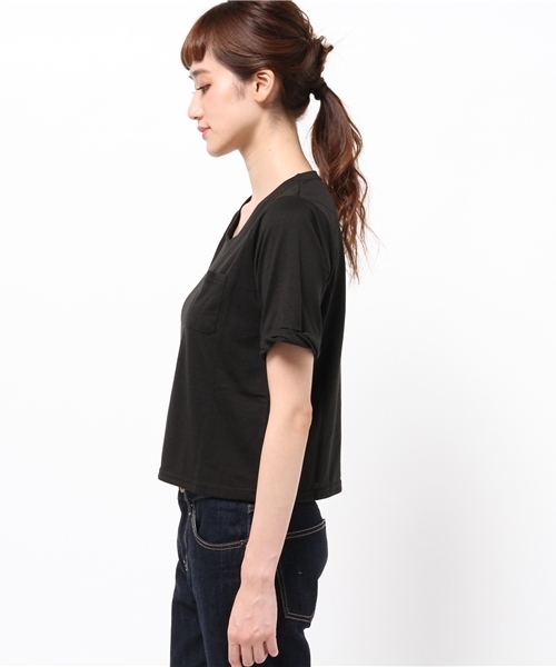 Chico(チコ)の「VネックポケットT(Tシャツ/カットソー・レディース・ホワイト/モスグリーン/ブラック・FREE)」の8枚目の写真