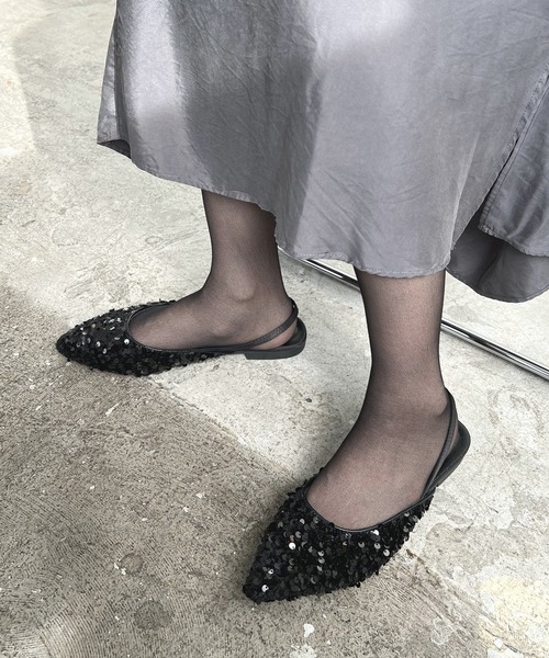 Futier land（フューティアランド）の「スパンコールポインテッドフラットミュール（パンプス・レディース・シルバー/ブラック・36/37/38/39/40）」の12枚目の写真