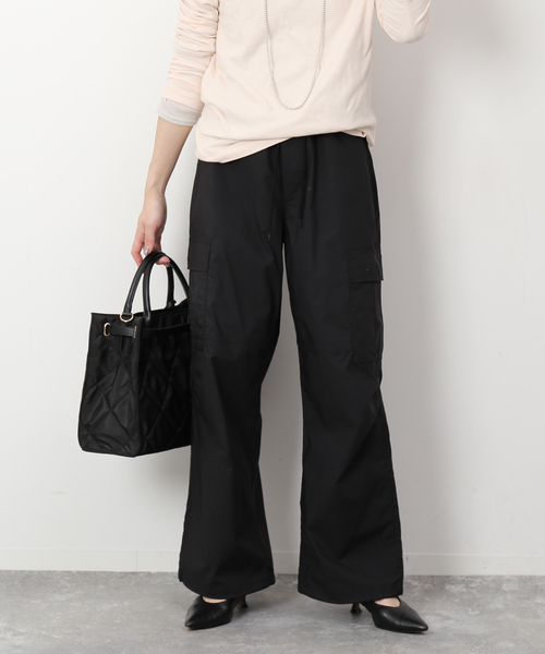 SLOBE IENA(スローブイエナ)の「パラシュートパンツ(カーゴパンツ・レディース・ブラック/アイボリー・36/38)」の14枚目の写真