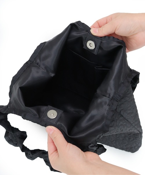 T・S・L（ティーエスエル）の「【T・S・L】ギャザーハンドルミニトートバッグ 1241-426-1（トートバッグ・レディース・ブラック/アイボリー/ライトグリーン・FREE）」の6枚目の写真