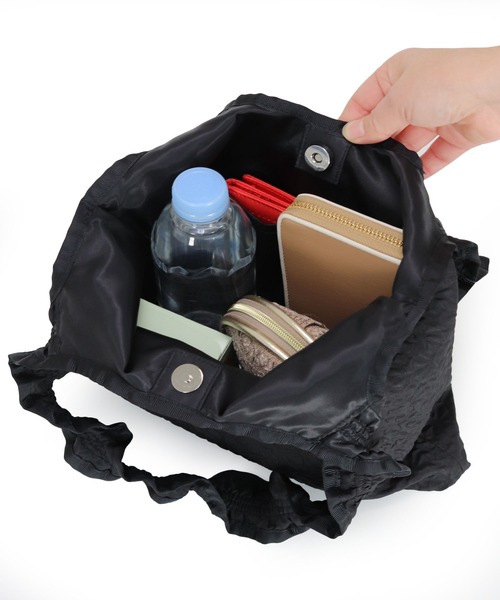 T・S・L（ティーエスエル）の「【T・S・L】ギャザーハンドルミニトートバッグ 1241-426-1（トートバッグ・レディース・ブラック/アイボリー/ライトグリーン・FREE）」の7枚目の写真