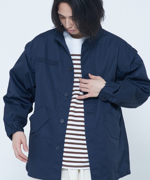 CORISCO（コリスコ）の「ツイル ２WAYミリタリージャケット(M1)（ミリタリージャケット・メンズ・ベージュ/ネイビー/オリーブ/ブラック/アイボリー・X-LARGE/LARGE/MEDIUM）」の5枚目の写真