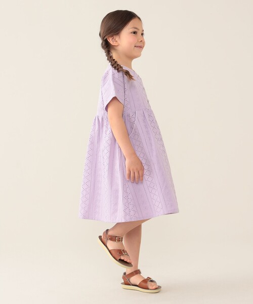 BEAMS mini(ビームスミニ)の「BEAMS mini / パンチング レース ワンピース 24SS(90~150cm)(ワンピース・キッズ・パープル系その他4/レッド系その他・100/90/150/140/130/120/110)」の7枚目の写真