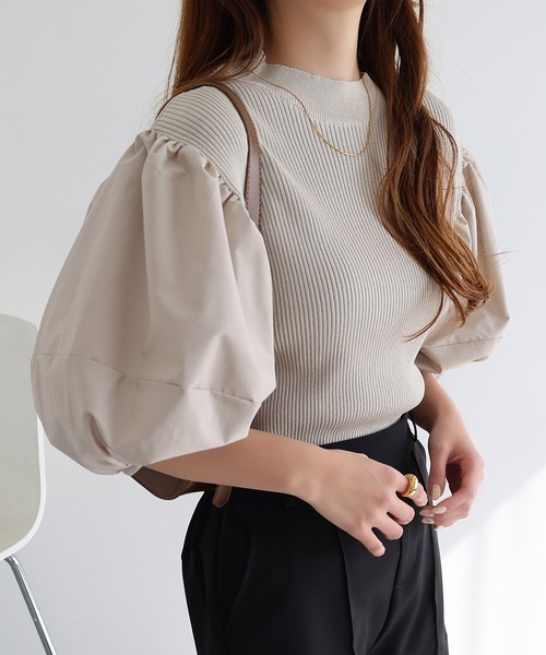 andme(アンドミー)の「異素材ドッキングバルーン袖ニットトップス(ニット/セーター・レディース・ネイビー/ブラック/アイボリー/グレイッシュベージュ・M/L)」の8枚目の写真