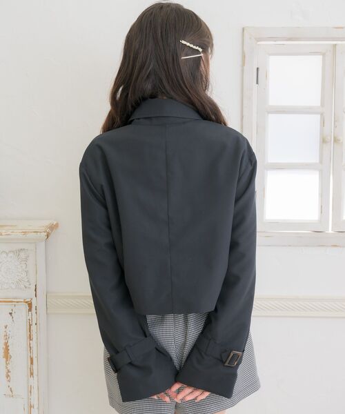 ems excite（エムズエキサイト）の「ボウタイショートトレンチ（トレンチコート・レディース・ブラック/ライトベージュ/ナチュラル・FREE）」の19枚目の写真