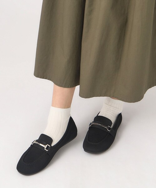 SHOO・LA・RUE（シューラルー）の「◆ニットローファー（ドレスシューズ・レディース・サンドベージュ/ナチュラル/ブラック・35/45）」の4枚目の写真