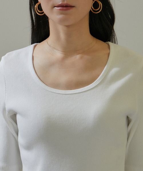 SALON adam et rope'（サロン アダム エ ロペ）の「KINANファームリーリブTシャツ（Tシャツ/カットソー・レディース・カーキ/ブラック/オフホワイト/レッド/ブルー・FREE）」の17枚目の写真