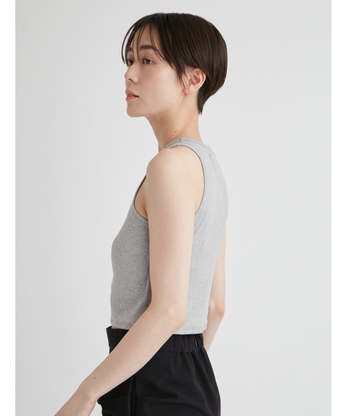 emmi(エミ)の「クロップドアメスリタンクトップ(タンクトップ・レディース・バーガンディー/ライトベージュ/ブラック/グレー・FREE)」の14枚目の写真