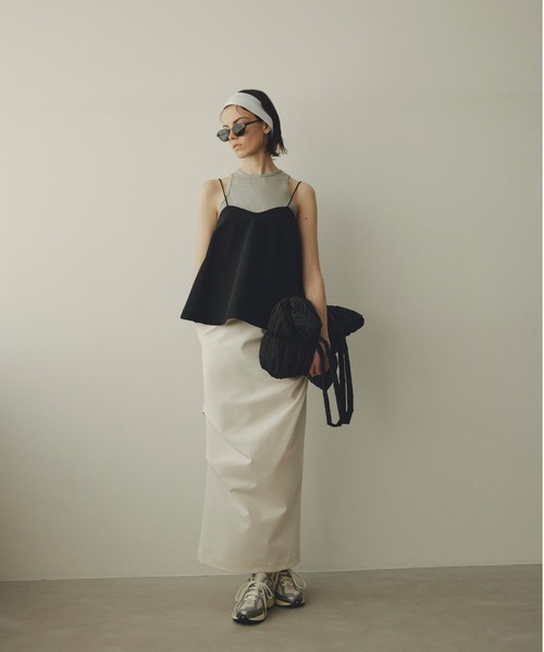 emmi(エミ)の「クロップドアメスリタンクトップ(タンクトップ・レディース・バーガンディー/ライトベージュ/ブラック/グレー・FREE)」の5枚目の写真