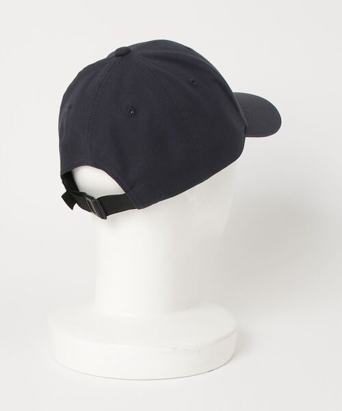 STONE ISLAND(ストーンアイランド)の「LOGO CAP(ハット・メンズ・ブルー・ONE SIZE)」の2枚目の写真