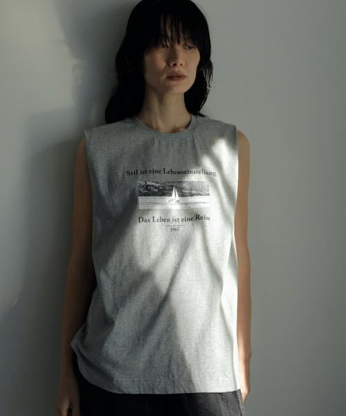 anuke(アンヌーク)の「Cutoff Print Tanktop(タンクトップ・レディース・ブラック/グレー・FREE)」の2枚目の写真