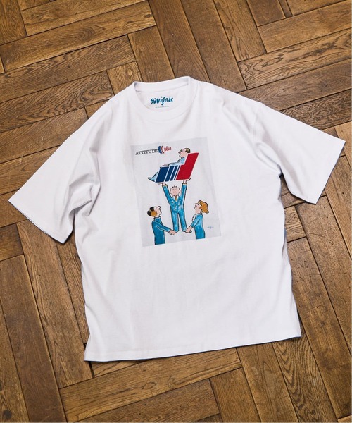 EDIFICE(エディフィス)の「《再入荷》SAVIGNAC (サビニャック) 別注 French Company プリント Tシャツ(Tシャツ/カットソー・メンズ・ホワイト/ブラック系その他/ブルー系その他/ブルー/グリーン/ホワイト系その他/パープル/ライトホワイト/ライトブルー/ブラック・X-LARGE/LARGE/MEDIUM)」の4枚目の写真