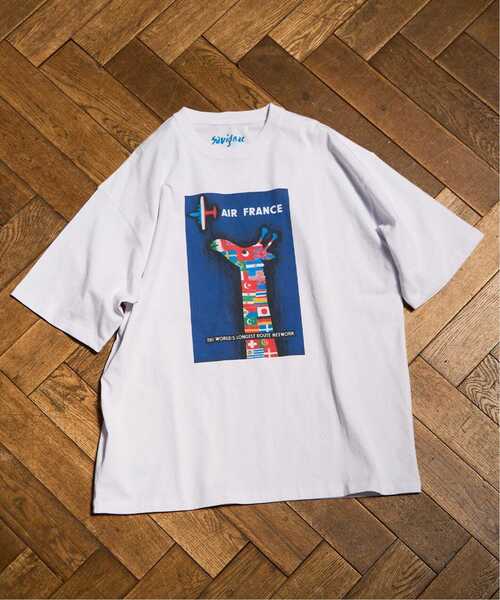 EDIFICE(エディフィス)の「《再入荷》SAVIGNAC (サビニャック) 別注 French Company プリント Tシャツ(Tシャツ/カットソー・メンズ・ホワイト/ブラック系その他/ブルー系その他/ブルー/グリーン/ホワイト系その他/パープル/ライトホワイト/ライトブルー/ブラック・X-LARGE/LARGE/MEDIUM)」の2枚目の写真