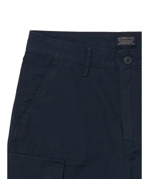 Levi's（リーバイス）の「Levi's/リーバイス CARRIER カーゴ ショートパンツ GRAPHITE NAVY BLAZ（カーゴパンツ・メンズ・ブルー・28inch/30inch/32inch/34inch/36inch）」の9枚目の写真