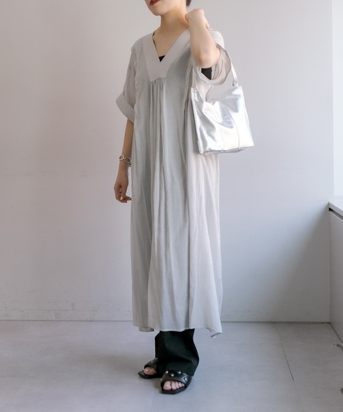 《本革/軽量》ぺったんショルダーバッグ 