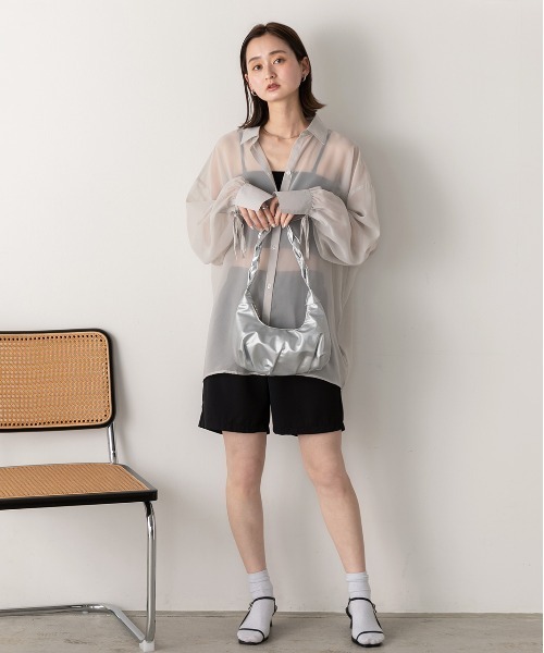 ad thie(アドティエ)の「リボンデザイン オーバーシアーシャツ(シャツ/ブラウス・レディース・ライトグレー/イエロー/オフホワイト・FREE)」の11枚目の写真