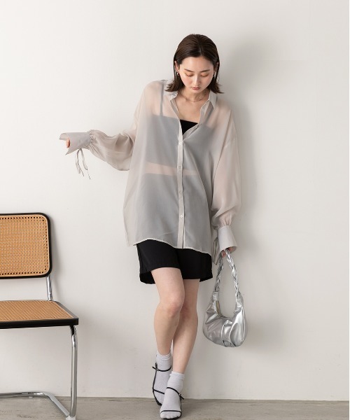 ad thie(アドティエ)の「リボンデザイン オーバーシアーシャツ(シャツ/ブラウス・レディース・ライトグレー/イエロー/オフホワイト・FREE)」の12枚目の写真