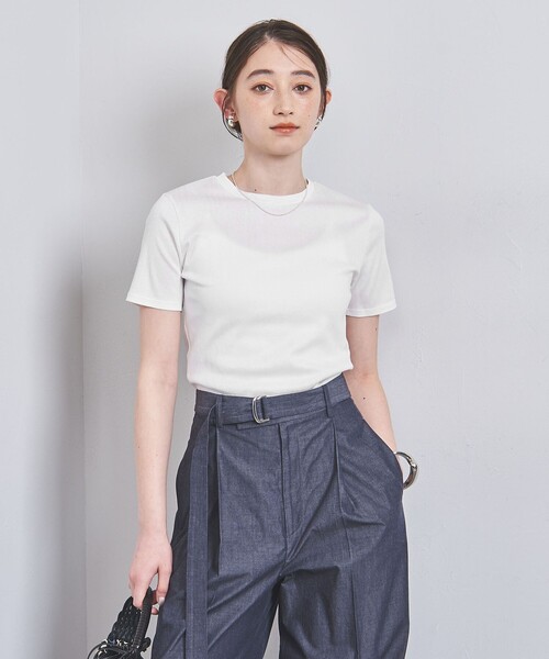 UNITED ARROWS（ユナイテッドアローズ）の「ランダムリブ フィット Tシャツ（Tシャツ/カットソー・レディース・ベージュ/ネイビー/オフホワイト・FREE）」の6枚目の写真