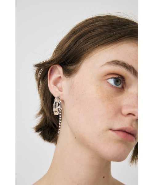 MOUSSY(マウジー)の「JELLY HOOP ピアス(ピアス(両耳用)・レディース・ピンク/クリア・FREE)」の2枚目の写真