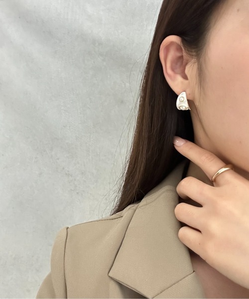 Burner(バーナー)の「【CHI SELECT】デザイン ピアス パール chi-pierce-00511 U【GBT】(ピアス(両耳用)・レディース・ゴールド/シルバー・FREE)」の14枚目の写真