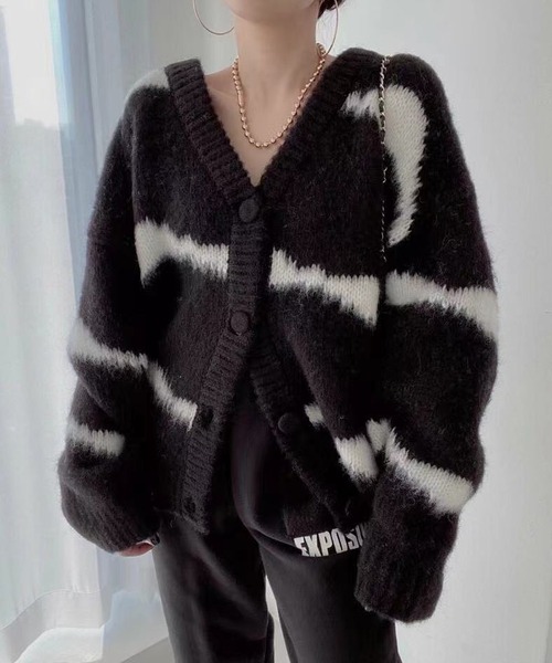 ROOPTOKYO(ループトウキョウ)の「▲Knit cardigan with color scheme / 配色柄ニットカーディガン(カーディガン/ボレロ・レディース・ブルー/ピンク/ブラック・FREE)」の1枚目の写真