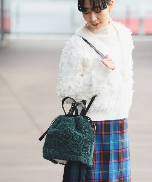 Ray BEAMS（レイビームス）の「リバーシブル ボア バッグ（ショルダーバッグ・レディース・グリーン/オフホワイト・ONE SIZE）」の16枚目の写真