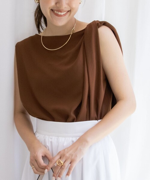 NOLLEY’S（ノーリーズ）の「ライトジョーゼットねじりブラウス（シャツ/ブラウス・レディース・ブラウン/イエロー・38）」の3枚目の写真